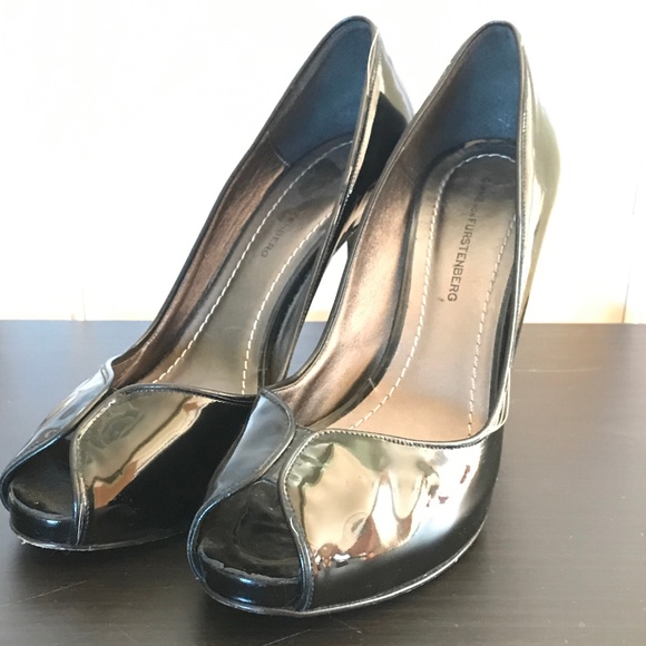 DVF Patent Leather Peep Toe High Heels Size 10 - Picture 7 of 8